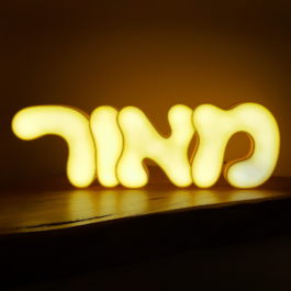 שם מואר בעברית 4 אותיות בהדפסת תלת מימד